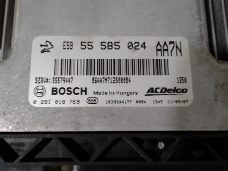 CALCULATEUR MOTEUR OPEL ZAFIRA