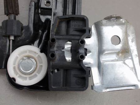 MECANISME LEVE-GLACE AVANT DROIT SEAT IBIZA