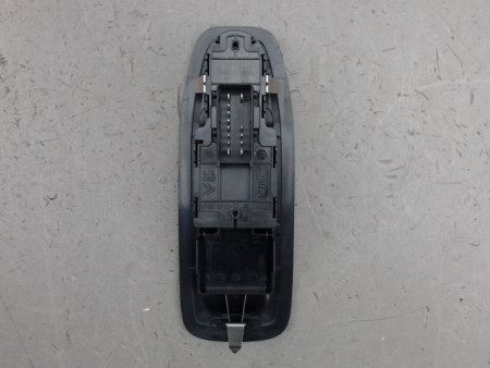 COMMANDE LEVE-GLACE PORTE AVG PEUGEOT 208