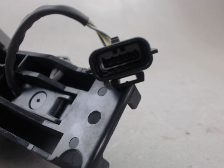 POIGNEE EXTERIEURE PORTE AVANT DROIT NISSAN QASHQAI