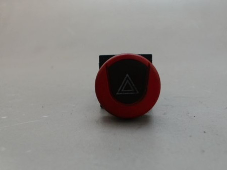 BOUTON DE WARNING PEUGEOT 306