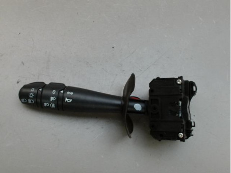 COMMANDE CLIGNOTANT DACIA LOGAN