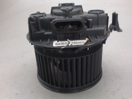 MOTEUR VENTILATEUR CHAUFFAGE RENAULT MEGANE