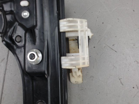 MECANISME LEVE-GLACE AVANT GAUCHE FIAT 500