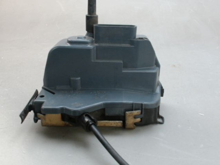 SYSTEME CONDAMNATION ARRIERE GAUCHE RENAULT LAGUNA