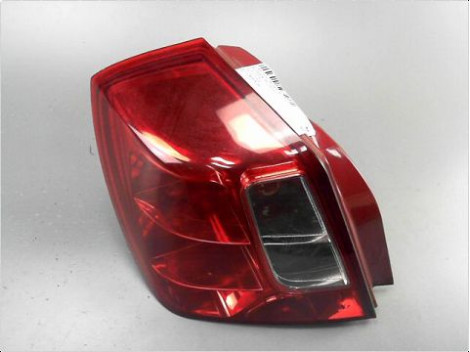 FEU ARRIERE GAUCHE  DAEWOO NUBIRA II 03-04