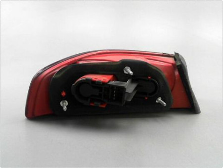 FEU ARRIERE DROIT ALFA ROMEO 159 SPORTWAGON