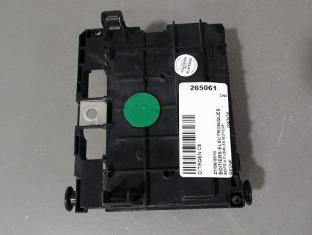 BOITE A FUSIBLES CITROEN C5
