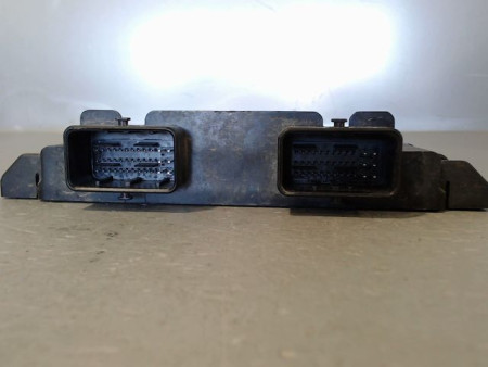 CALCULATEUR MOTEUR PEUGEOT PARTNER