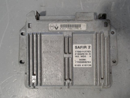 CALCULATEUR MOTEUR RENAULT CLIO