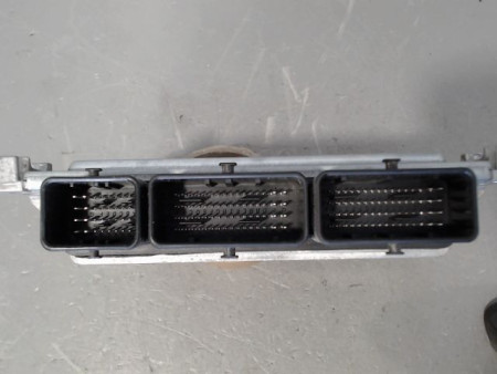 CALCULATEUR MOTEUR RENAULT MEGANE