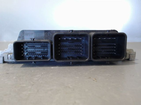 CALCULATEUR MOTEUR PEUGEOT 3008