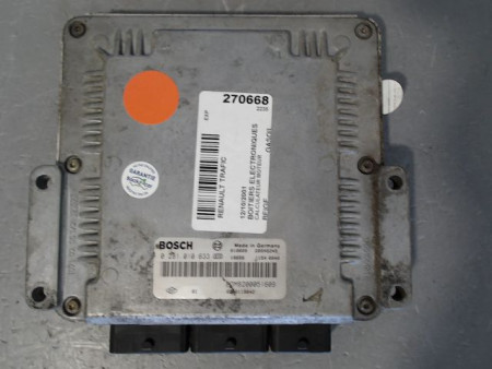 CALCULATEUR MOTEUR RENAULT TRAFIC