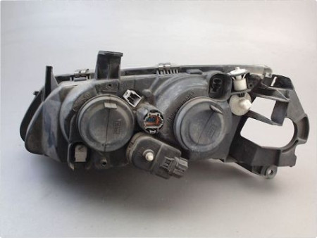 PHARE DROIT NISSAN ALMERA