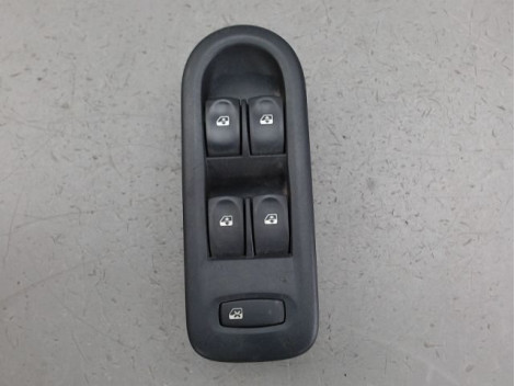 COMMANDE LEVE-GLACE PORTE AVG RENAULT CLIO
