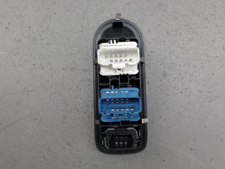 COMMANDE LEVE-GLACE PORTE AVG RENAULT CLIO