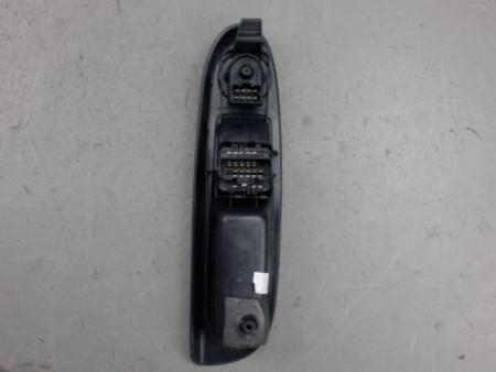 COMMANDE LEVE-GLACE PORTE AVG RENAULT CLIO