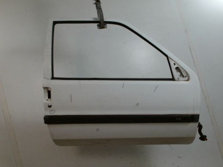 PORTE AVANT DROIT CITROEN SAXO