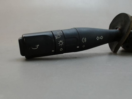 COMMANDE CLIGNOTANT CITROEN SAXO