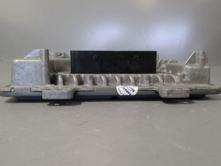 CALCULATEUR MOTEUR OPEL ASTRA