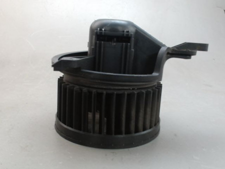MOTEUR VENTILATEUR CHAUFFAGE PEUGEOT PARTNER