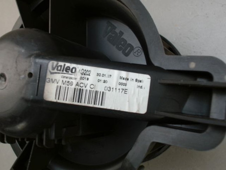MOTEUR VENTILATEUR CHAUFFAGE PEUGEOT PARTNER