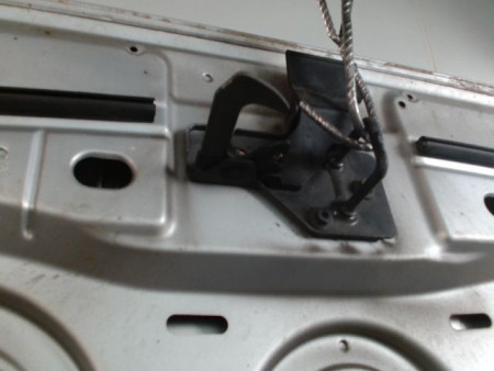 CAPOT VOLKSWAGEN POLO