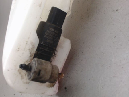 RESERVOIR LAVE-GLACE AVANT VOLKSWAGEN POLO
