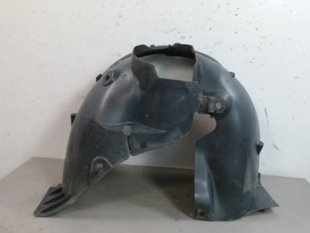 PARE-BOUE AVANT GAUCHE RENAULT CLIO