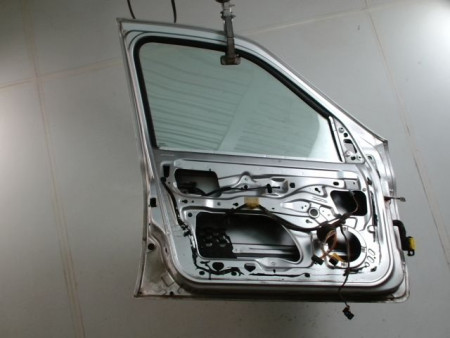 PORTE AVANT GAUCHE RENAULT CLIO
