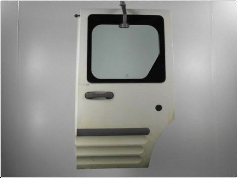 PORTE COULISSANTE GAUCHE FORD TOURNEO CONNECT 03-09