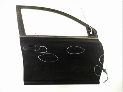 PORTE AVANT DROIT TOYOTA AVENSIS BREAK 06-09