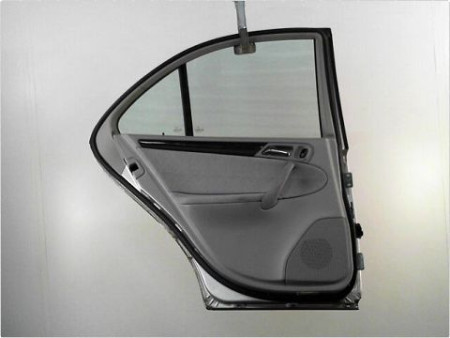 PORTE ARRIERE GAUCHE MERCEDES CLASSE C 00-04