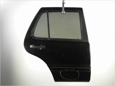 PORTE ARRIERE DROIT MERCEDES CLASSE M 01-05