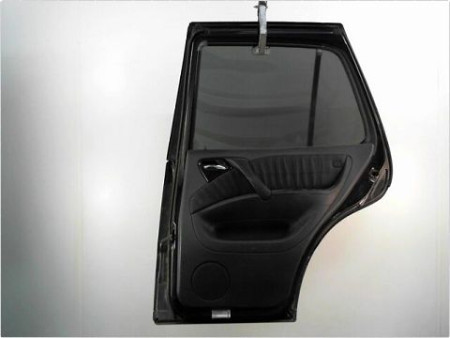 PORTE ARRIERE DROIT MERCEDES CLASSE M 01-05