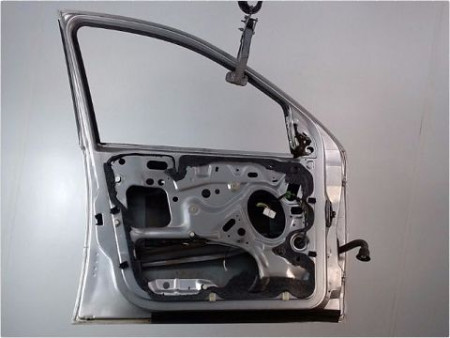 PORTE AVANT GAUCHE FORD FOCUS 98-04