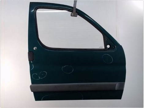 PORTE AVANT DROIT PEUGEOT PARTNER -2002