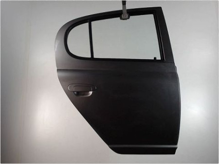 PORTE ARRIERE DROIT TOYOTA YARIS 2003-2005
