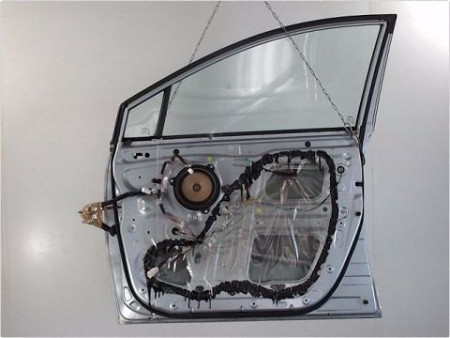 PORTE AVANT DROIT TOYOTA COROLLA VERSO 07-09