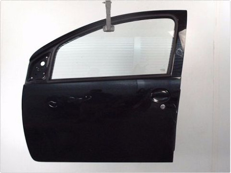 PORTE AVANT GAUCHE TOYOTA AYGO