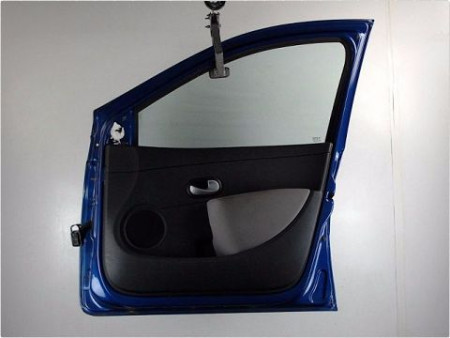 PORTE AVANT DROIT RENAULT CLIO