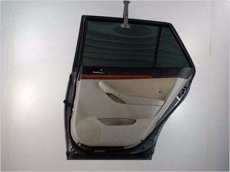 PORTE ARRIERE DROIT TOYOTA AVENSIS