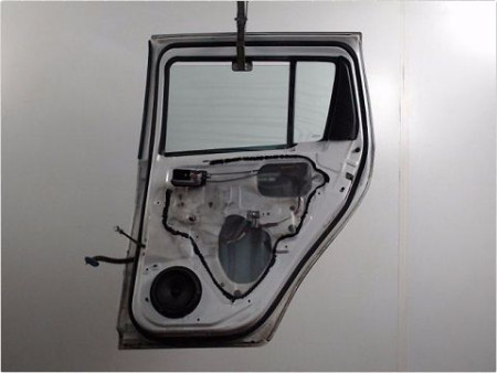 PORTE ARRIERE DROIT SUZUKI SWIFT