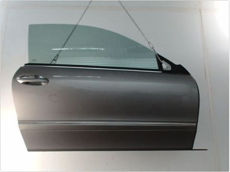PORTE AVANT DROIT MERCEDES CLK