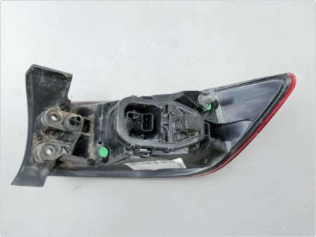 FEU ARRIERE GAUCHE  RENAULT CLIO