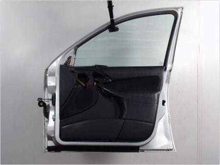 PORTE AVANT DROIT FORD FOCUS