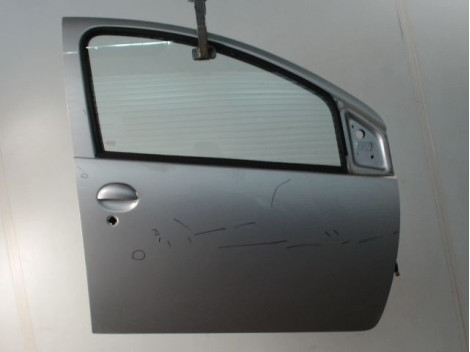 PORTE AVANT GAUCHE TOYOTA AYGO