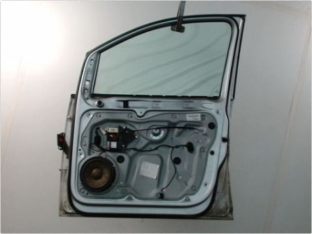 PORTE AVANT DROIT VOLKSWAGEN TOURAN