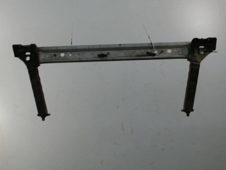 TRAVERSE INFERIEURE ARMATURE AVANT RENAULT MEGANE