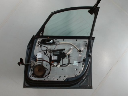 PORTE AVANT DROIT AUDI A2